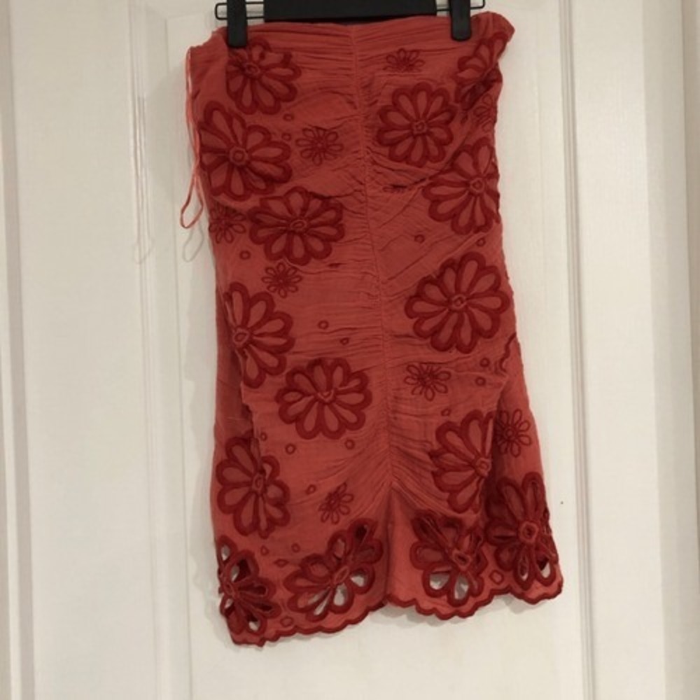 Free People Red Clover Strapless Embroidered Ruched Mini Dress‎ Size Medium NWT - Picture 6 of 9